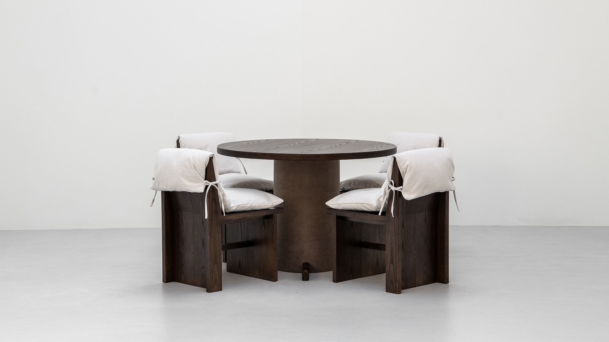 image/wonban-dining-table/1.jpg